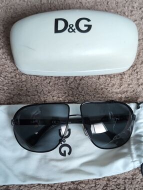 D&G Black Aviator Sunglasses with Dark Lenses